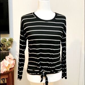 CautionTo TheWind Women Sweater Size S Black-White Striped Tops